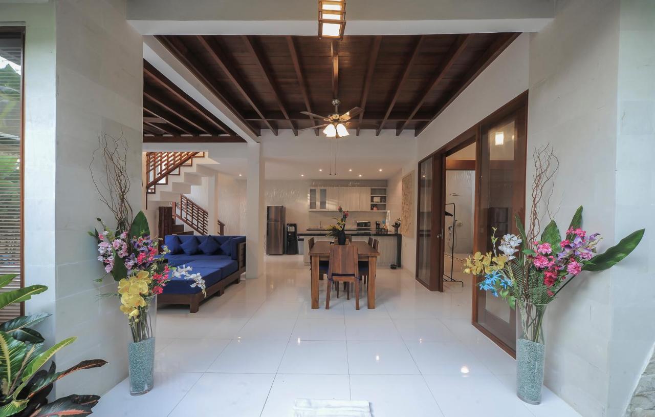 Villa Cosmo, Seminyak Exterior photo